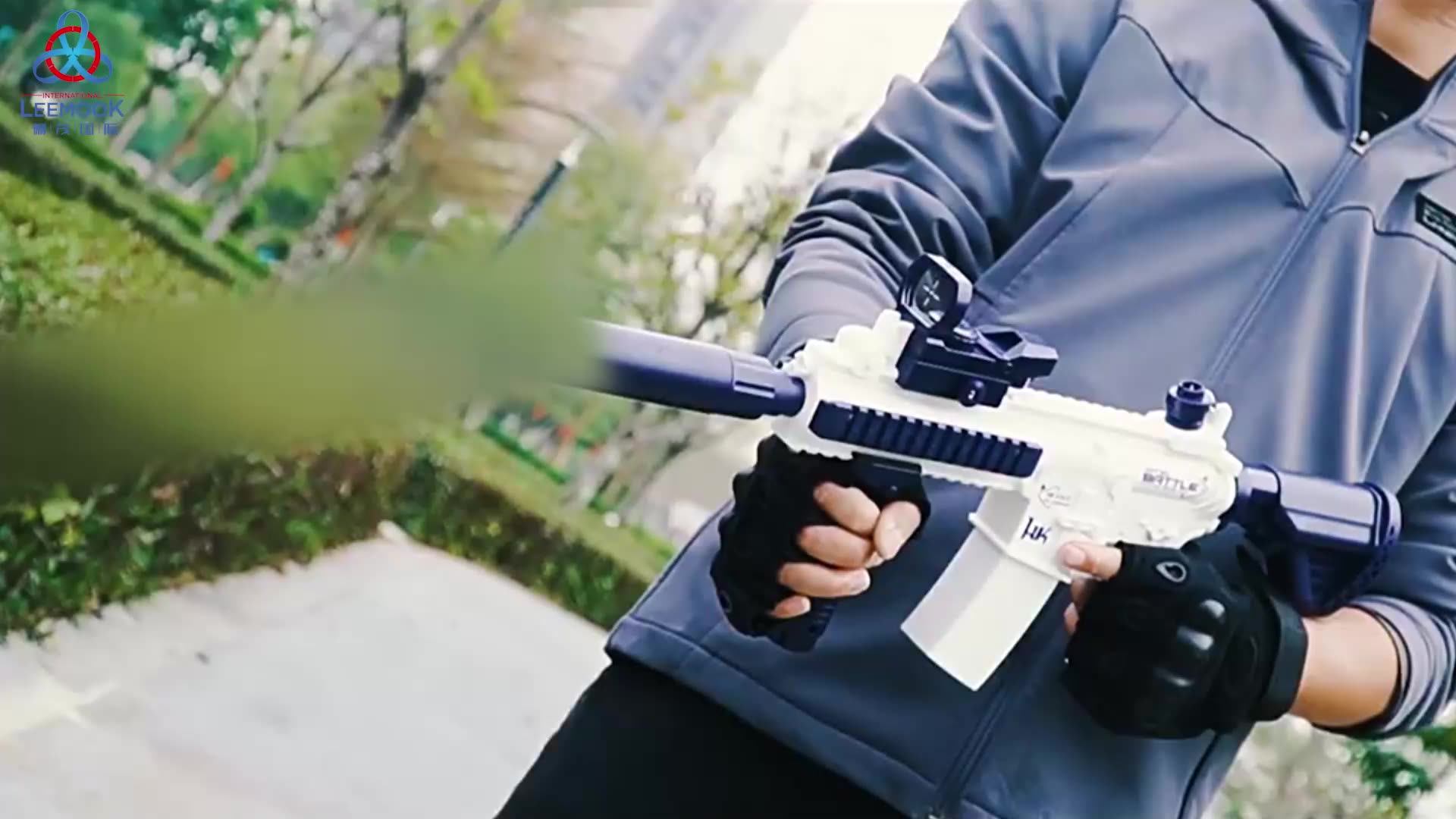 Zhorya 2023 Kids Summer Outdoor Plastic Toys High Capacity M4a1 Electric Water Gun Longrange