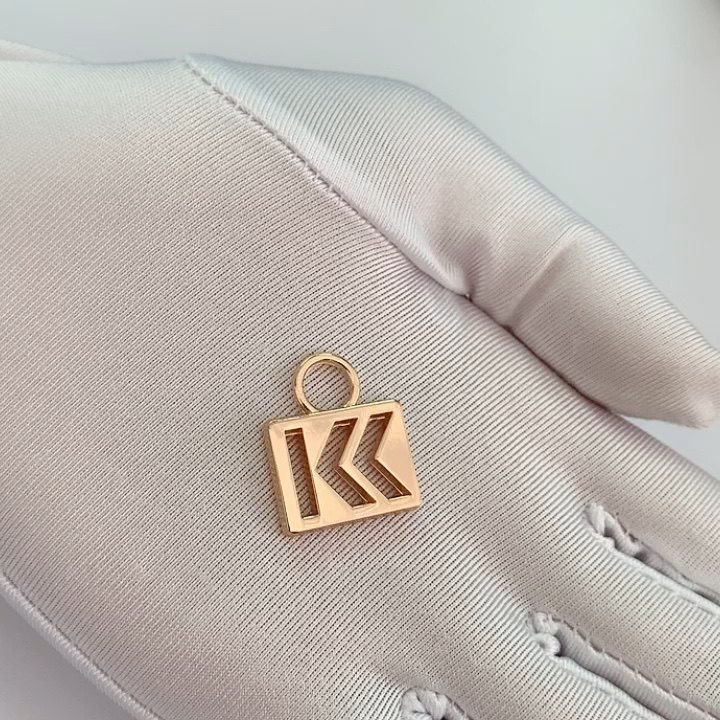 Custom Gold Necklace Charms Making Hollow Designer Alloy Pendant Tags