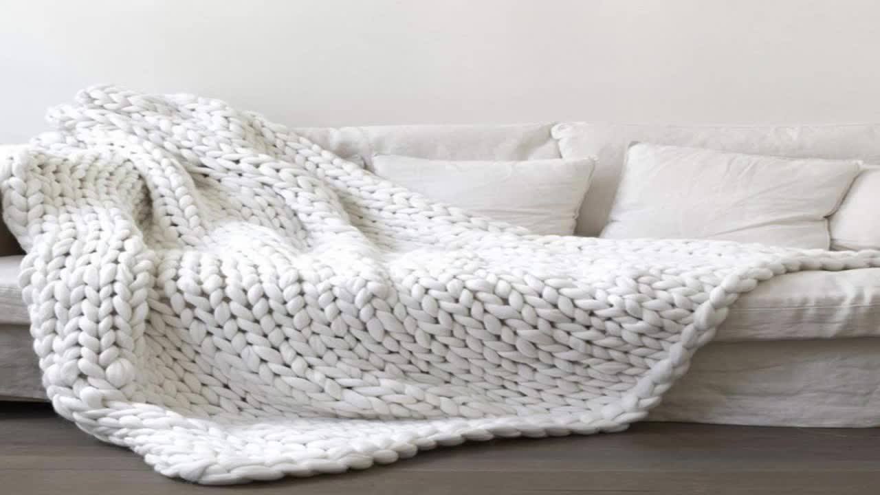 Home Decorative Handmade Super Heavy Chunky Knit Blanket - Buy Super