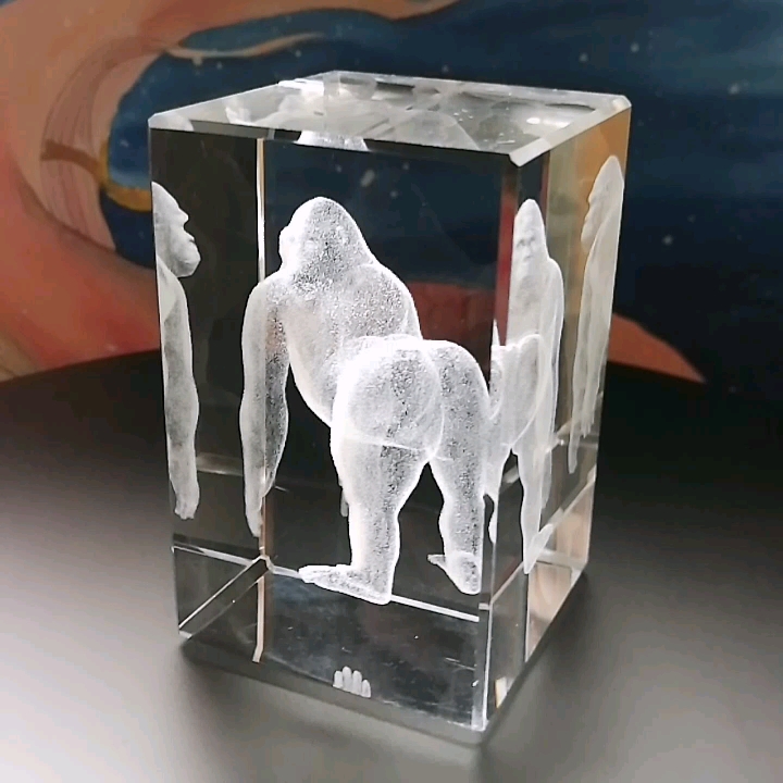 Zoo Series Gorilla Theme 3d Laser Engraved Crystal Glass Cube - Buy