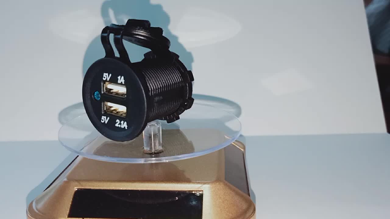 Amazon Waterproof Dc 12 Volt Universal 3.1a Dual/double Usb Ports Car