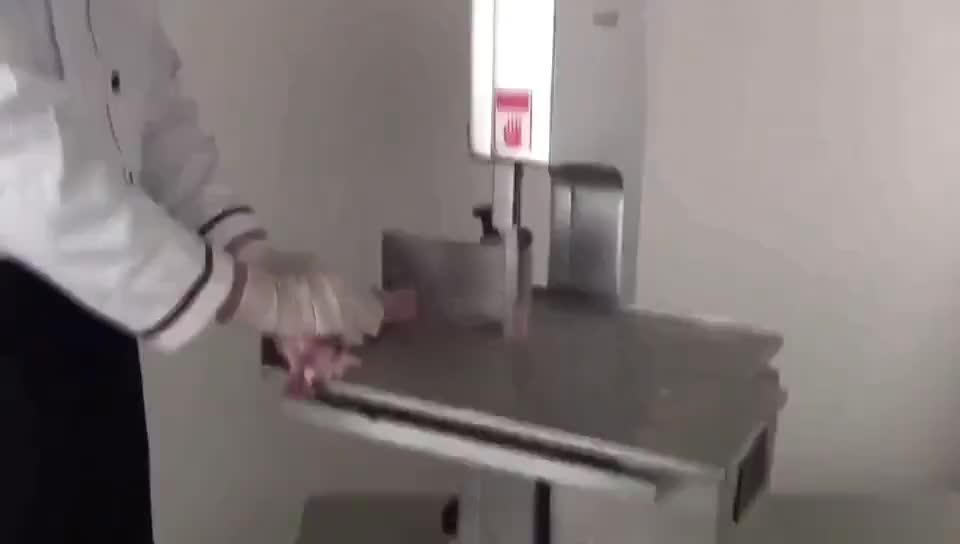 Electric Sheep Cow Saw Machine Table Type Saw Bone Meat Cutting Machine