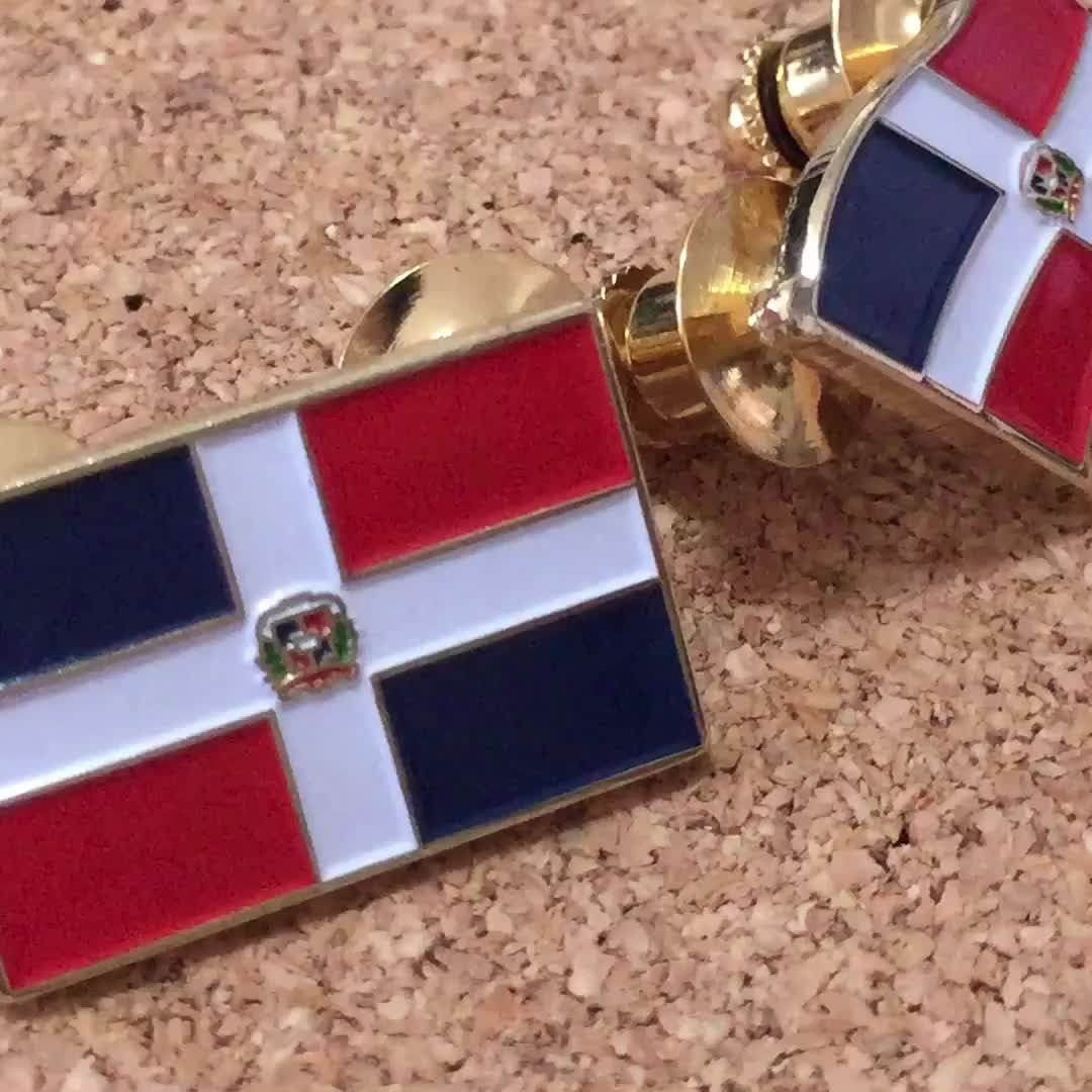 DOMINICA Metal Flag Lapel Pin Badge *NEW* MIX &amp; MATCH BUY 3 GET 2