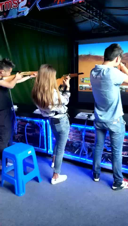 Interactive Projection Game Hunting Arcade Gun Shooting Game Machine