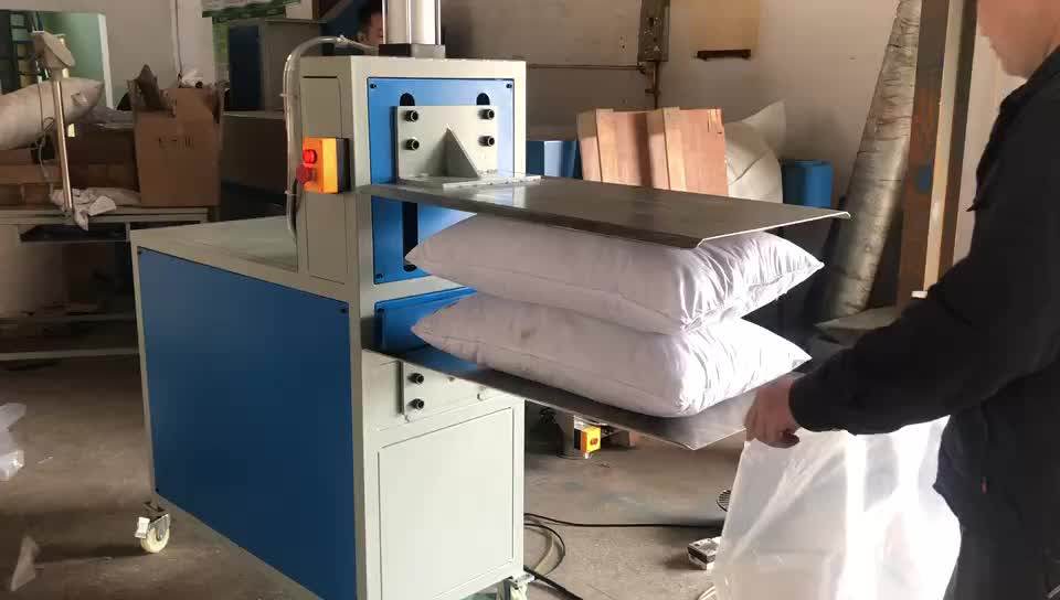 New Design Automatic Pillow Cushion Clothes Compressing Packing Machine