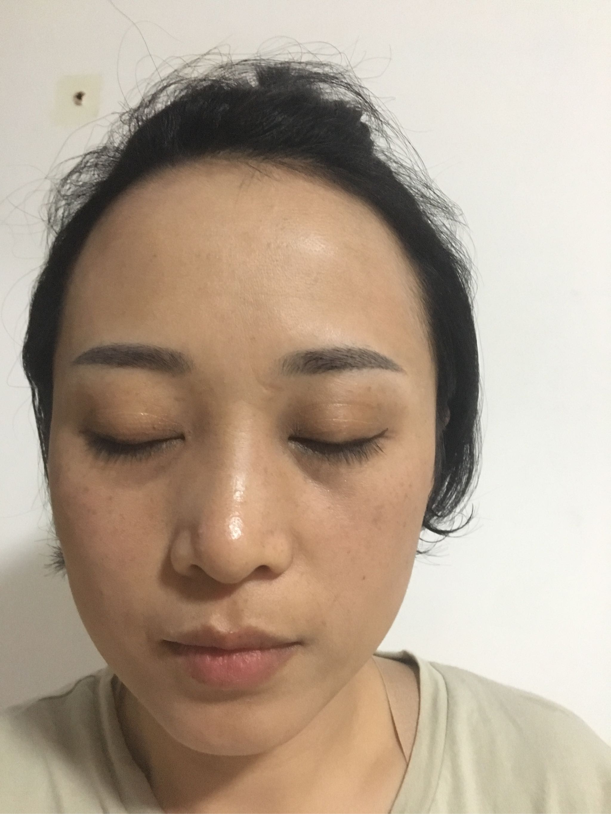 自带打光板蜜丝佛陀臻白防晒粉饼质量怎么样好不好用，一个月使用感受,第7张