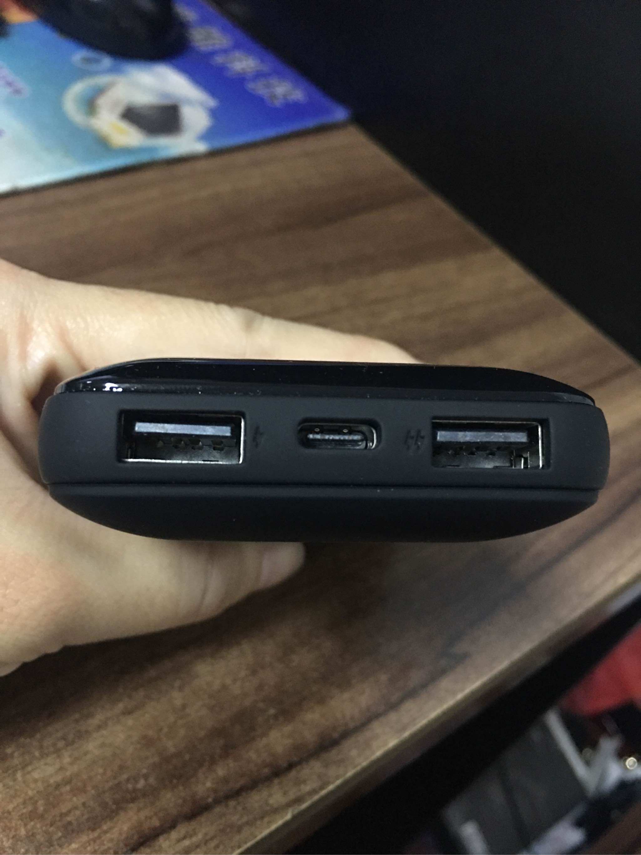 迷你便携充电宝10000毫安怎么样，到底值不值得买_搜券