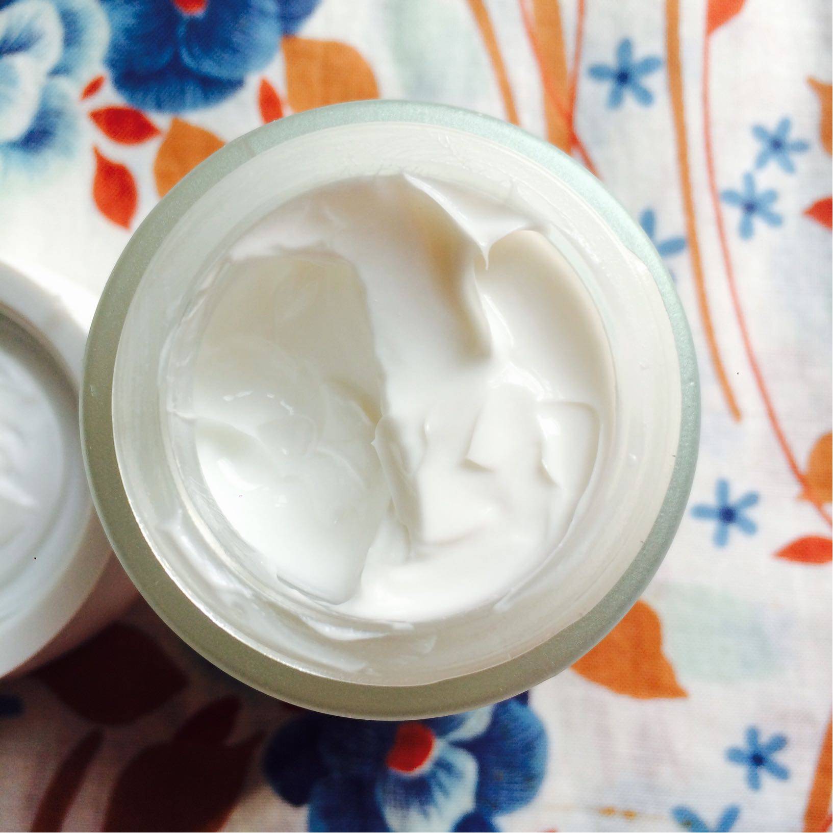 佰草集新七白美白滋养霜