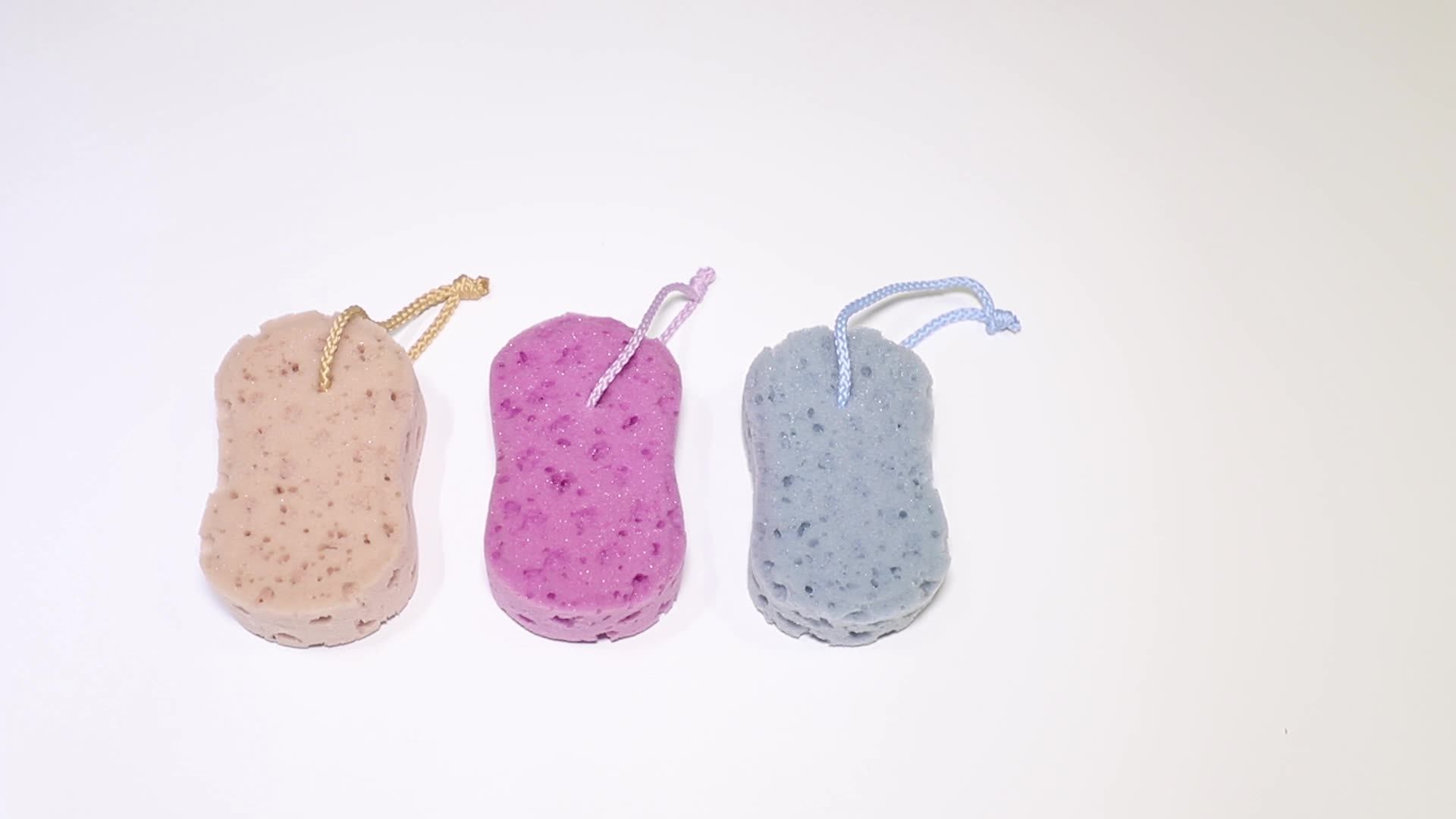 Promotional Ecofriendly Feature Oval Shape Wash Sponge Soft Bath Sponge On Rope Back Scrubber