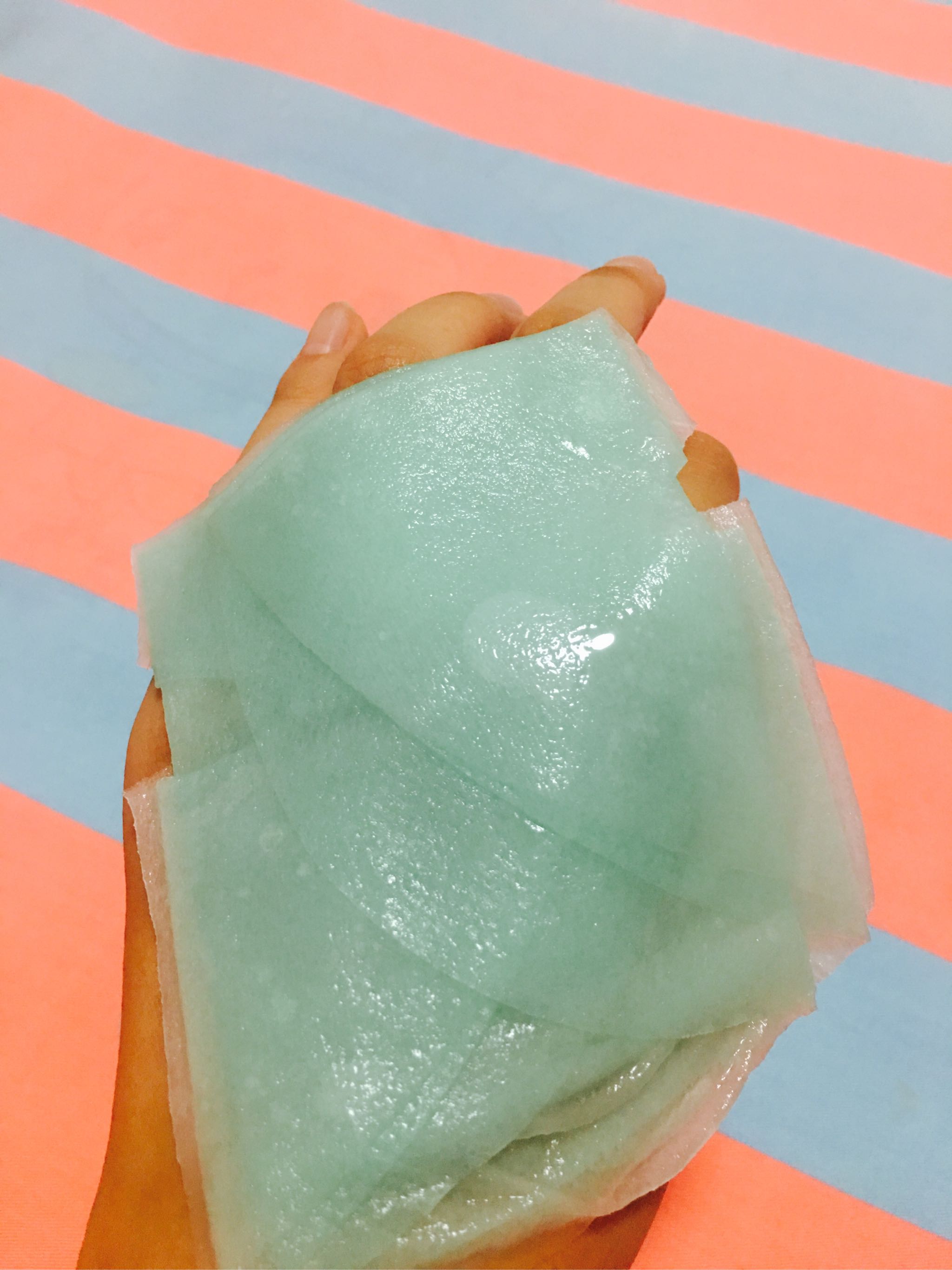 自然堂喜马拉雅冰川水水光面膜