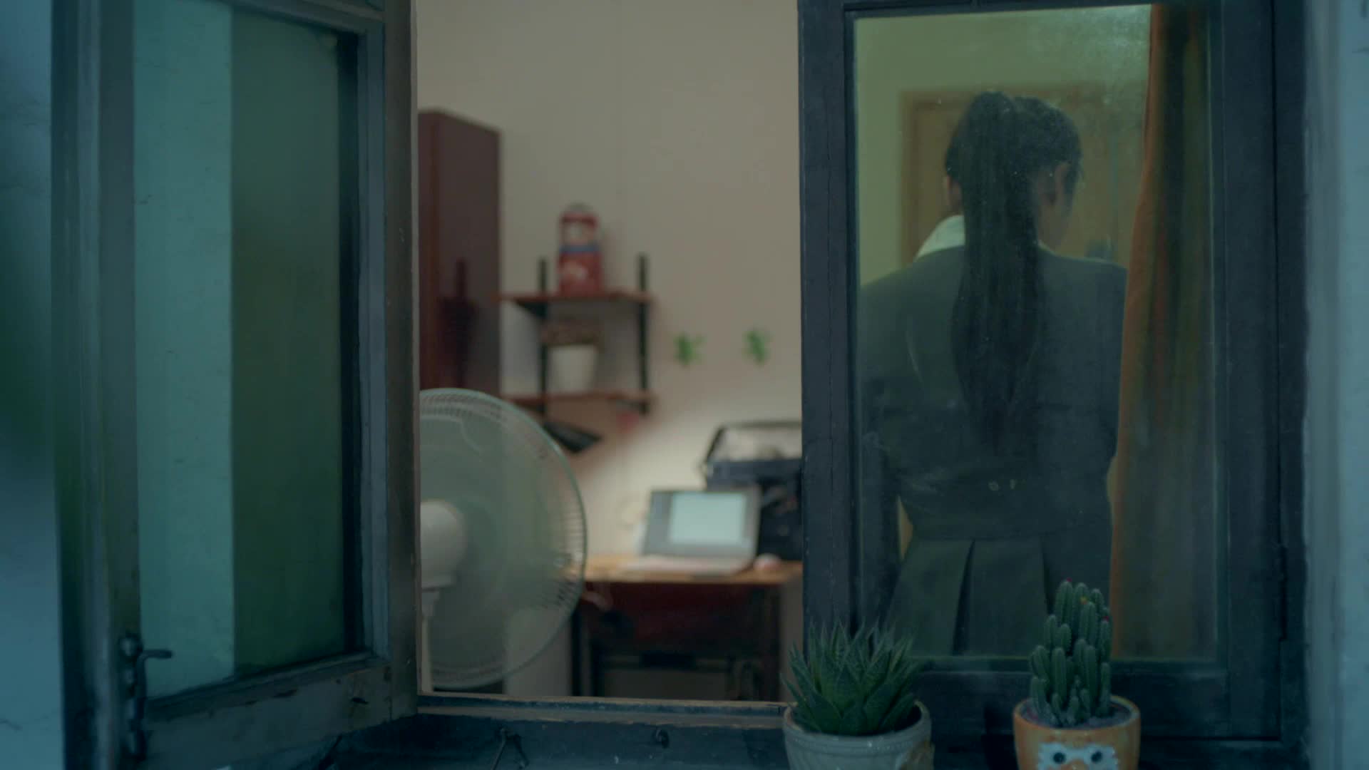 Hot Cold Mini Fridge 4 Litres Small Table Mini Fridge Buy 4 Liters