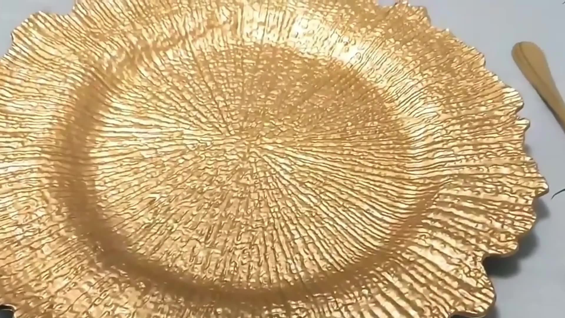 Wholesale Luxury Gold Reef Charger Plates Acrylic Round Plastic Charger