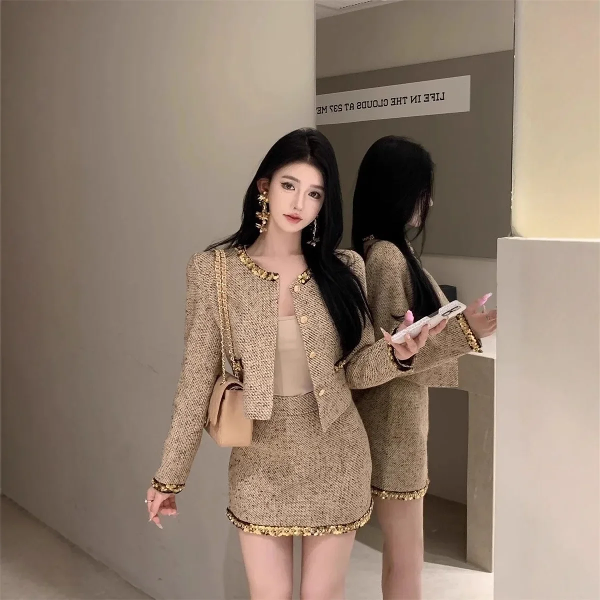 Autumn and Winter Cool and Stylish Sister-Style Outfit, Chanel-Inspired Suit Skirt, High-End Korean-Style Short Jacket and Skirt, Exquisite Two-Piece Set