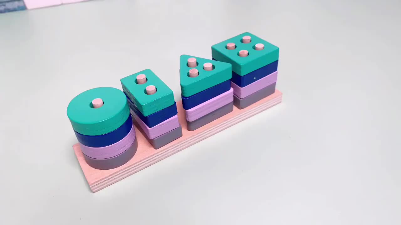 Customized Wooden Montessori Toy Building Blocks Early Learning Educational Toys Color Shape