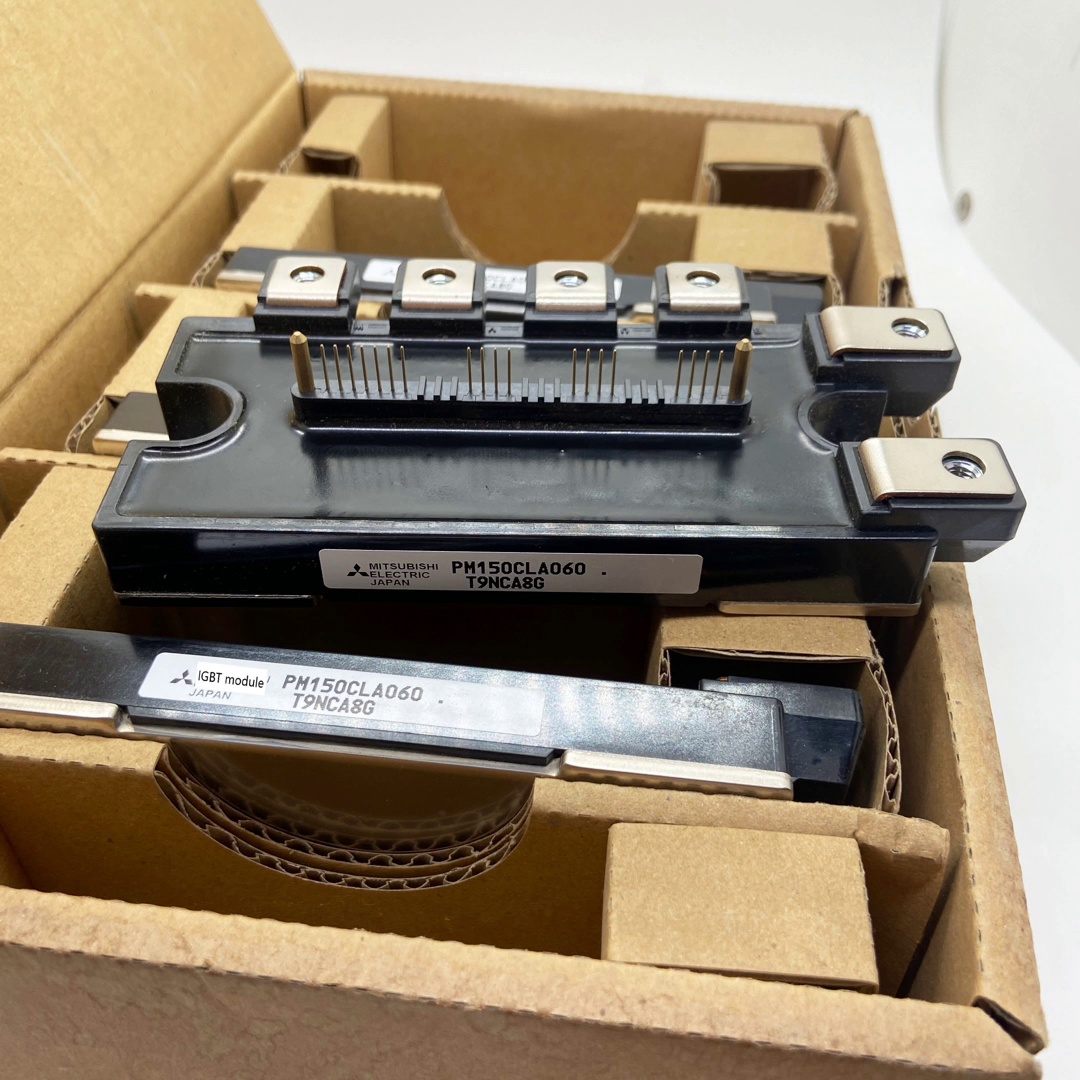 这个堆神秘代码是新旗舰?我赌你没认出它的实在身份。