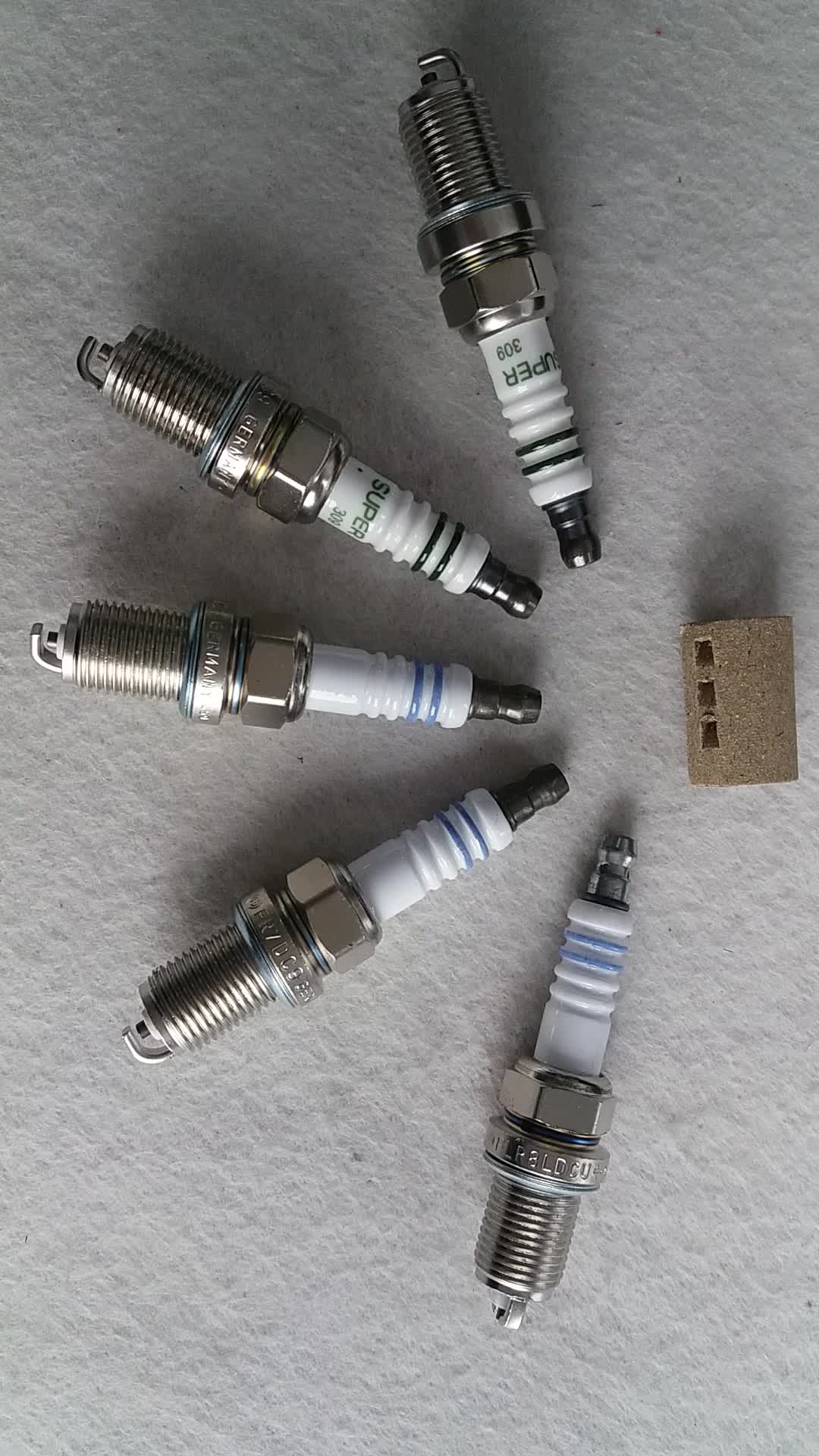 Car Spark Plug Flr8ldcu+9 Wr7dc R8dpp33+ Fr7dc+8 - Buy Car Spark Plugs ...