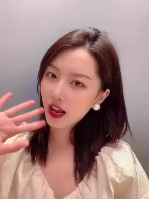 South Korea 925 silver needle big pearl earrings unique advanced sense Net red earrings simple Joker earrings 2021 New