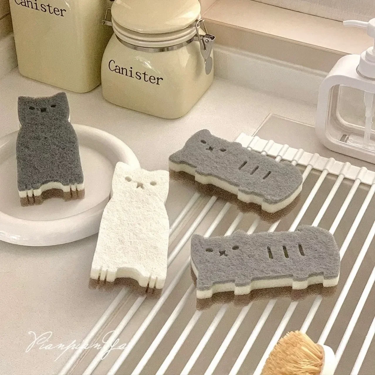 Cute cat sponge wipes household kitchen thickened imitation loofah cleaning remove oil wipes Baijie washing dishes wipes dish wipes