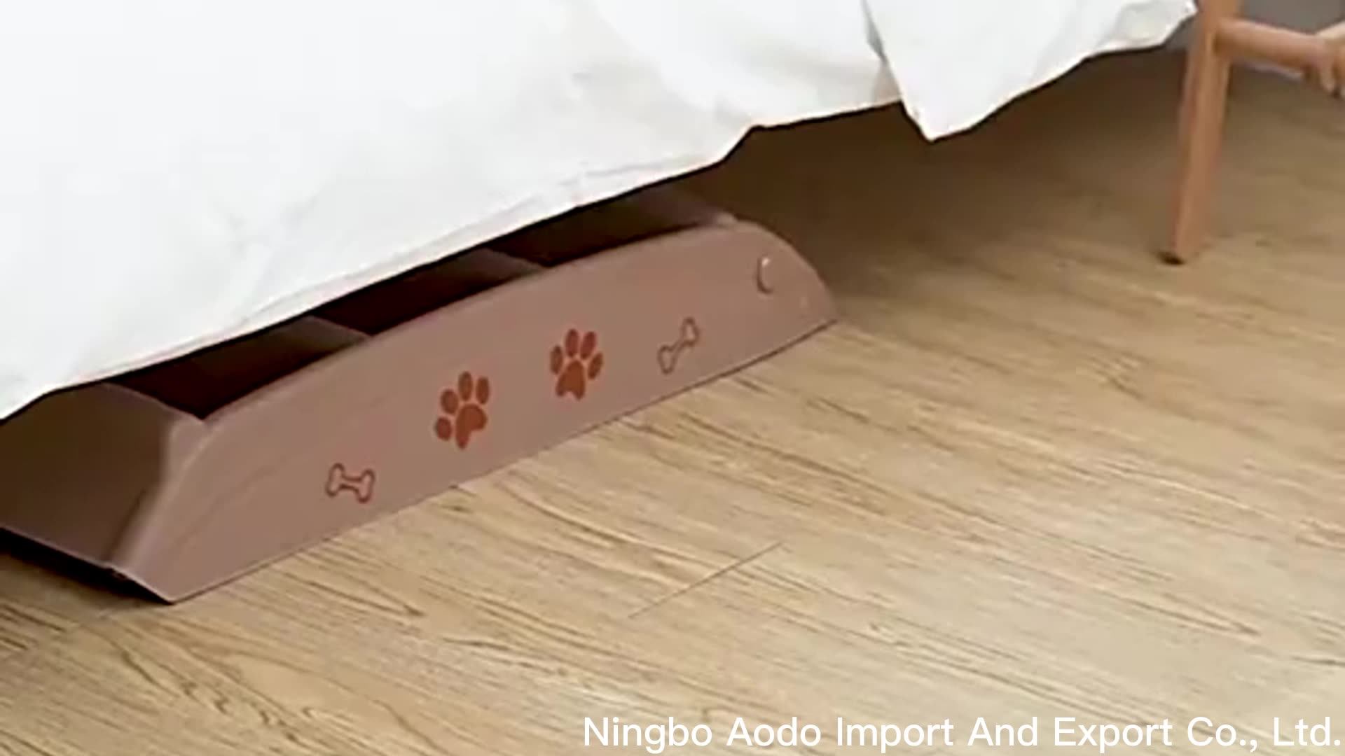 Folding Pet Ladder 4 Step Stair Cat Dog Climbing Ramp For Bed