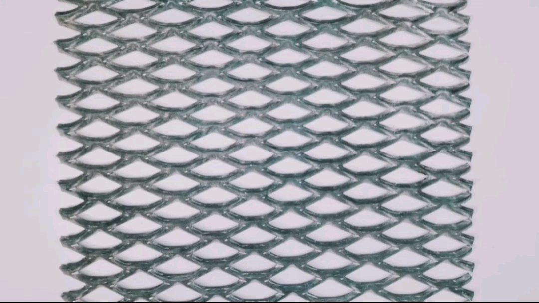 Hot Dipped Galvanized Expanded Metal Grating With 9 Gauge Thickness