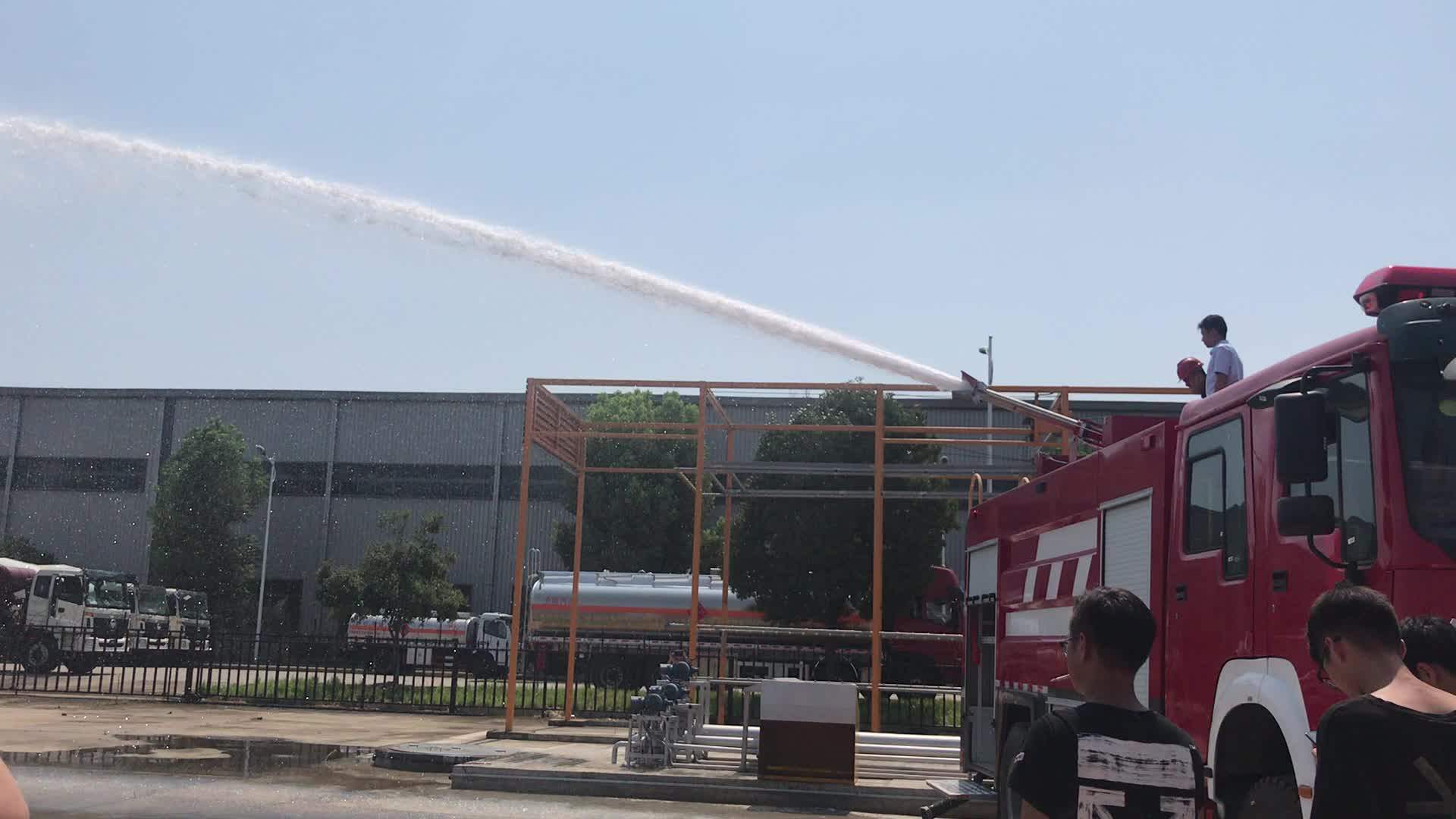 Cheapest Howo Fire Truck Remote Control 8000l Fire Truck With Tools 10t