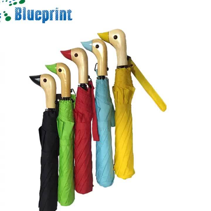 Unique Products To Sell Fashion Folding Wooden Duck Handle Umbrella