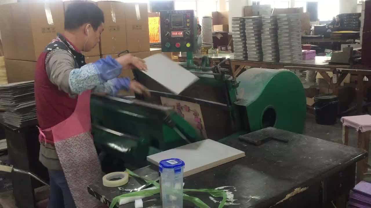 Pyq1100 Automatic Feeding Paper Die Cutting Creasing Machine Paper Die Cutting Machine Automatic