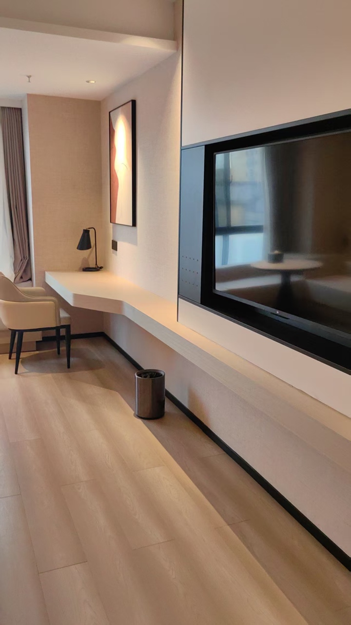 季枫酒店（303生活广场金家渡地铁站店）