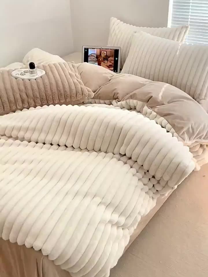 Rabbit Velvet Milk Velvet Bedding Sets High Quality Winter Warmful Duvet Cove Bedsheet Sets Ab
