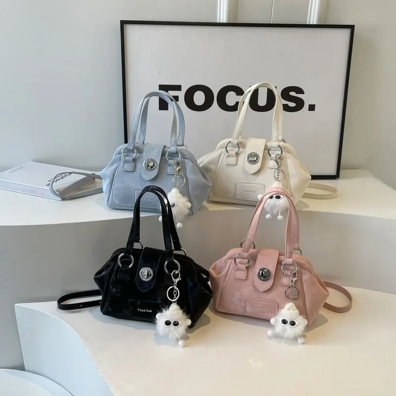 Factory direct niche design shoulder bag solid color messenger bag women's spring new fashion handbag texture