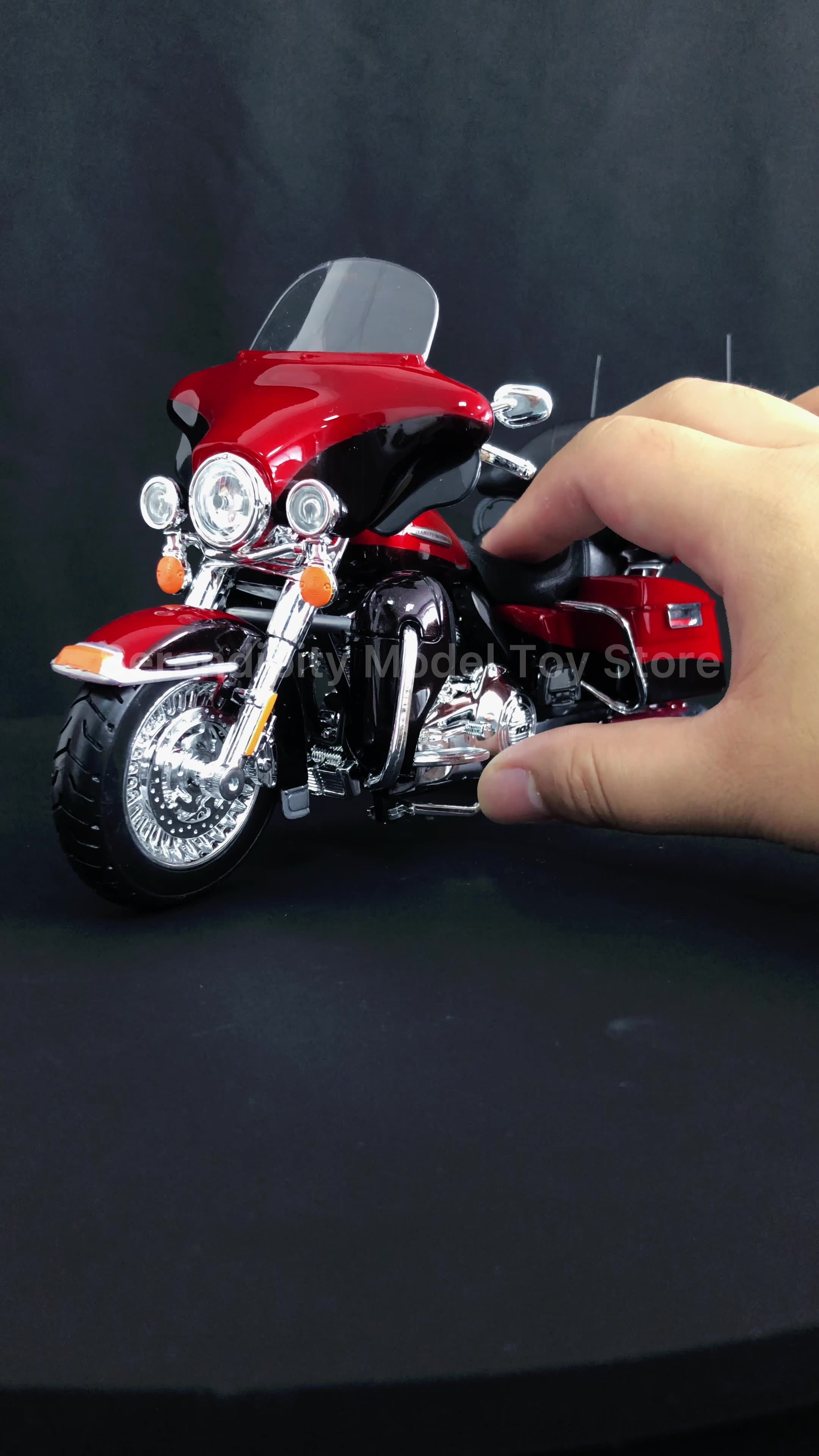 Maisto 1:12 Harley-Davidson 2013 Electra Glide Ultra Limited Die