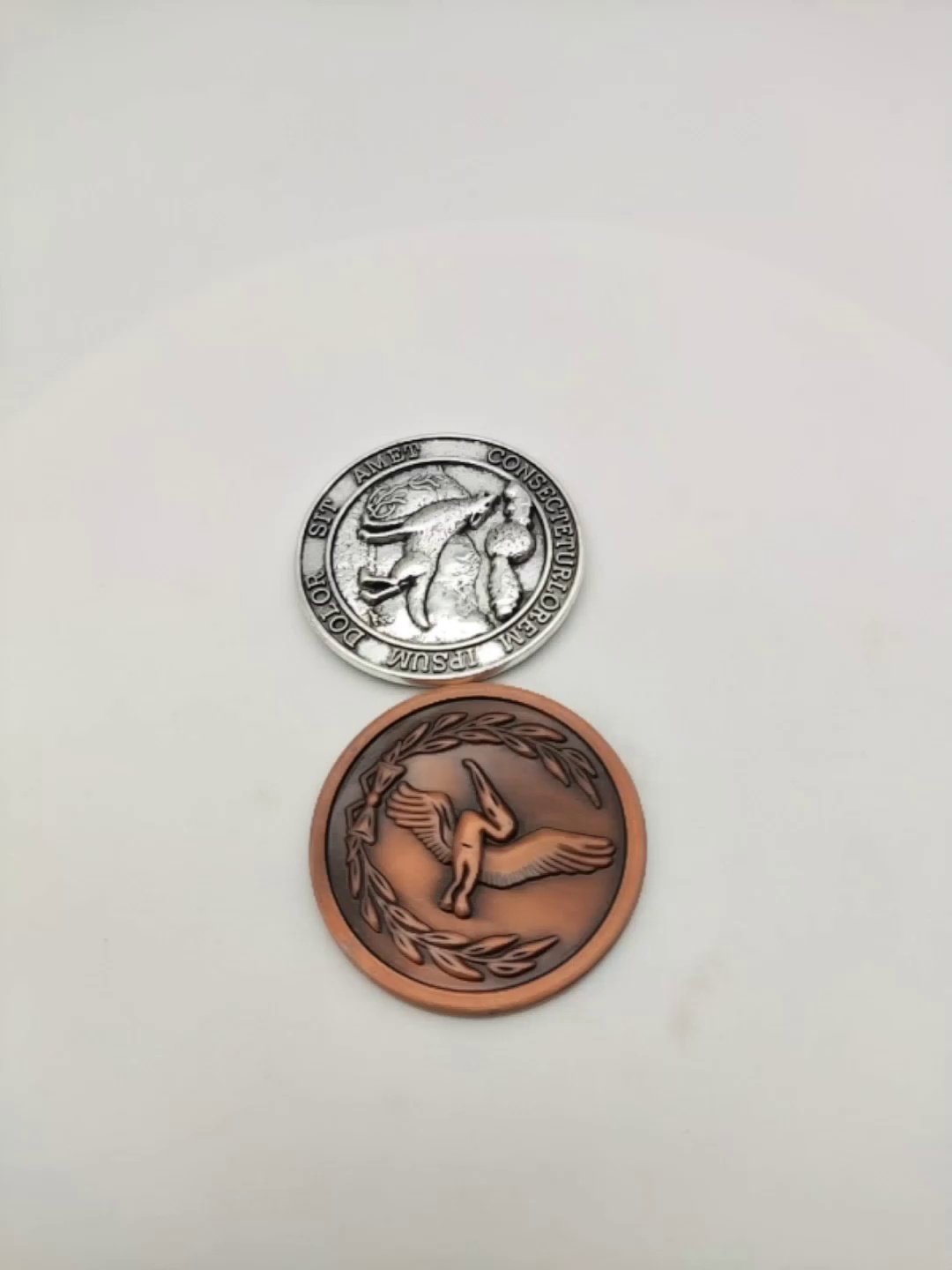 生化危机7纪念币！格里芬狼飞鸟幸运币超酷周边_游戏_淘宝游戏网