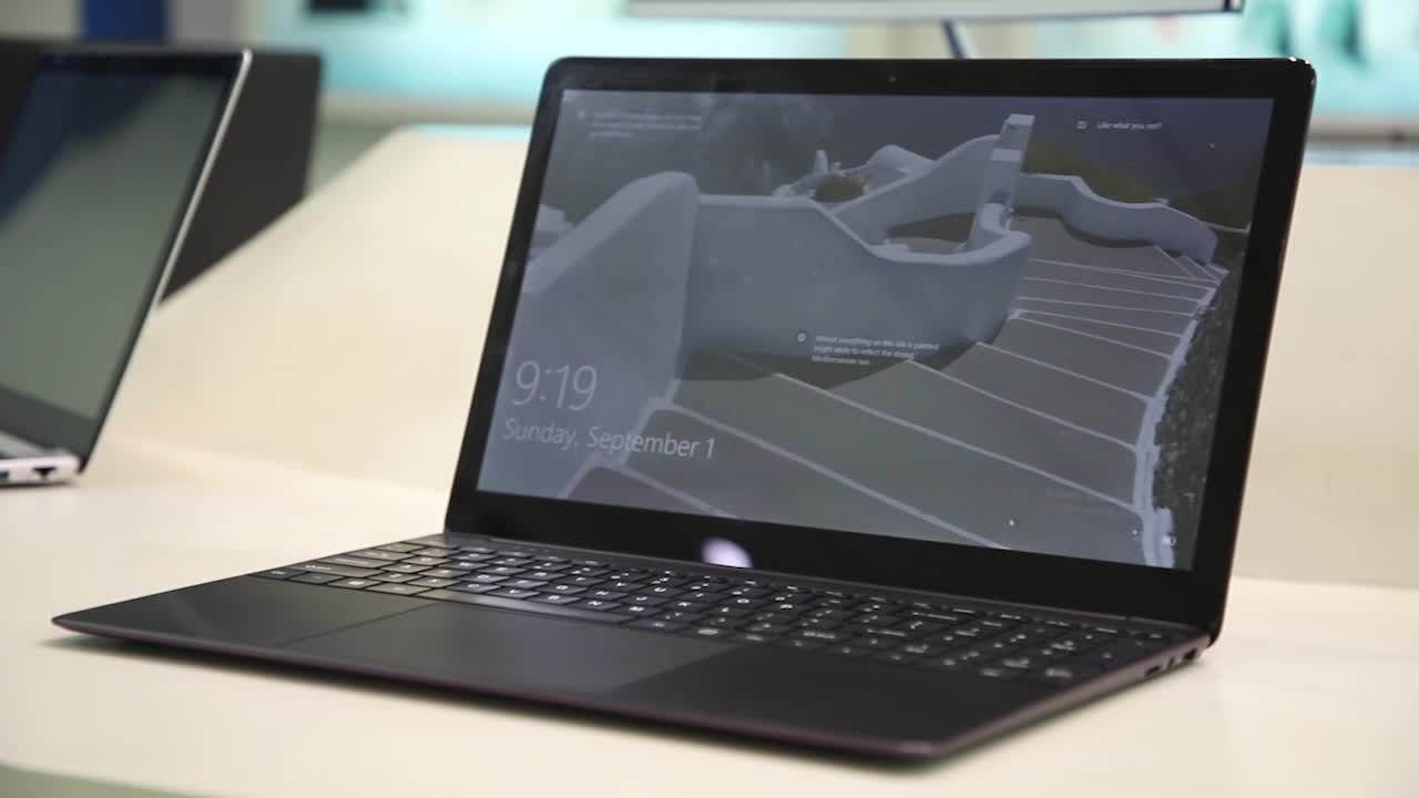 High Tech 4gb 8gb 256gb Quad Core Win10 Mini Laptops Core I3 I5 I7