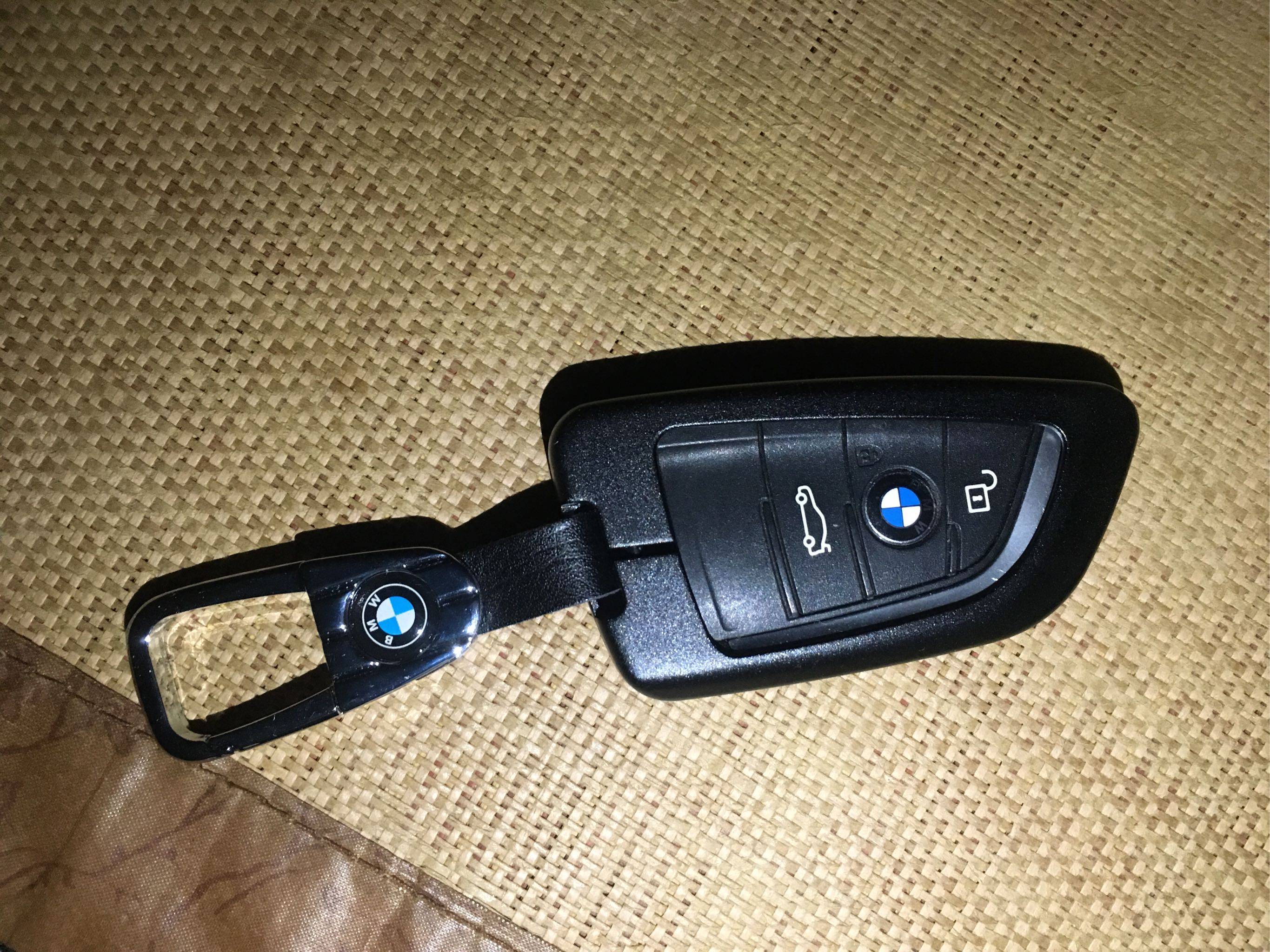 专用宝马钥匙套怎么样有用吗，母女俩使用一个月效果对比_搜券