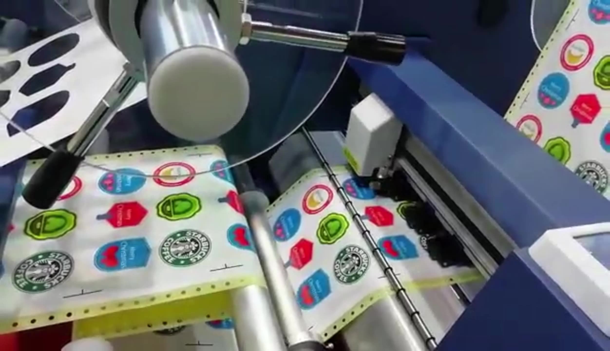 Zyd30 Automatic Positioning And Cutting Digital Roll To Roll Label Die