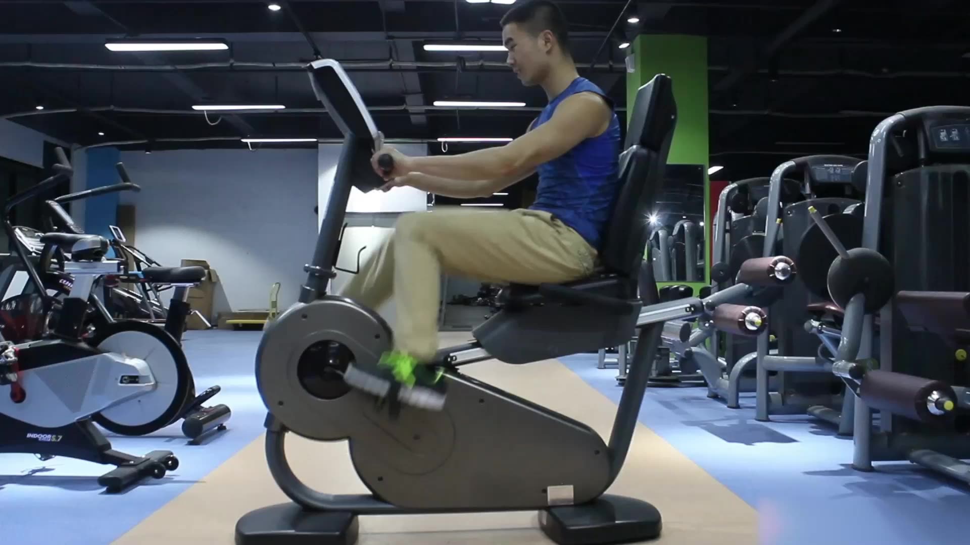 Велотренажер biking v5730