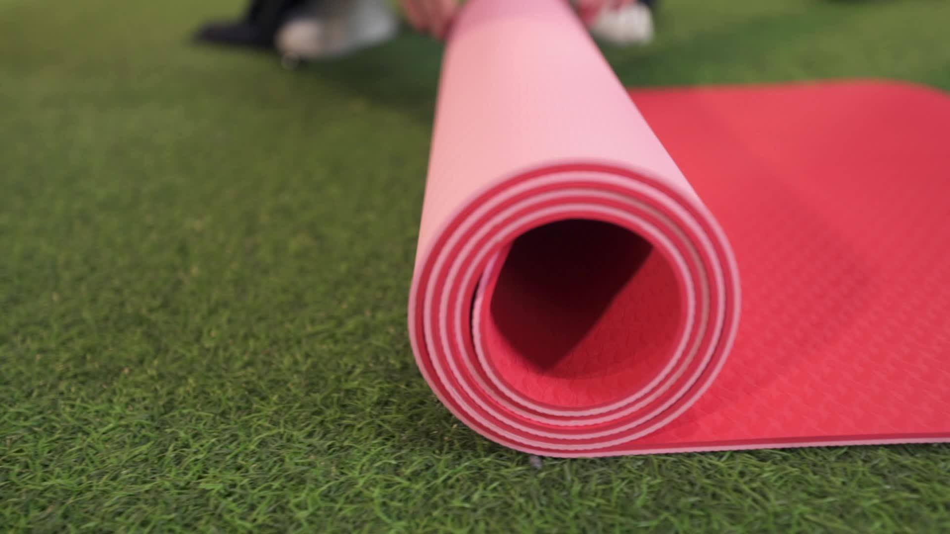 Cloth Travel Hanging Tpe Yoga Mat Eco Friendly Square Yoga Mat Buy