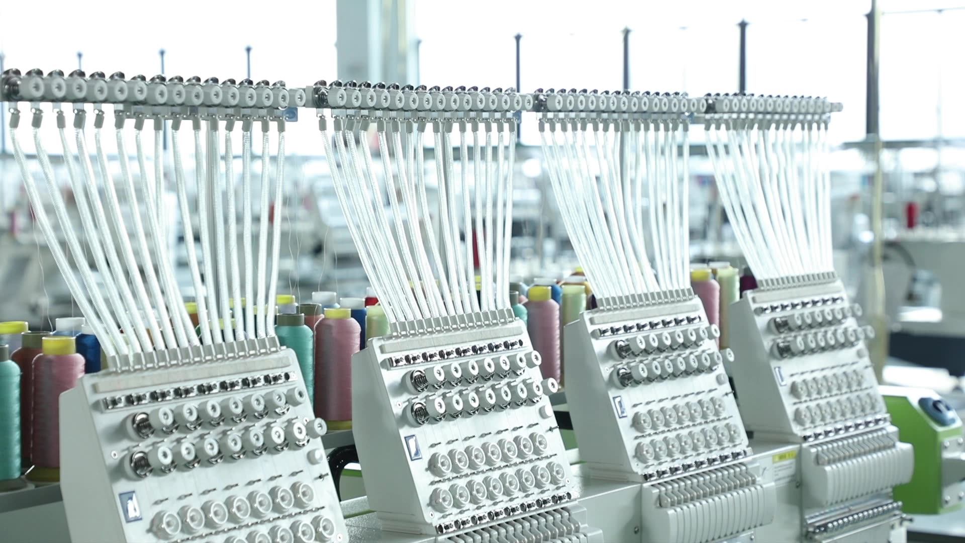 Industrial 4 Head Embroidery Machine 12 15 Needles Price Automatic
