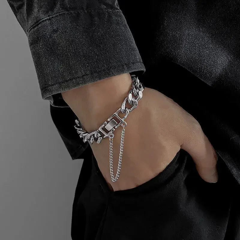 European and American Ins alloy personalized hip-hop bracelet for men and women stainless steel metal chain simple and atmospheric hand-matched jewelry