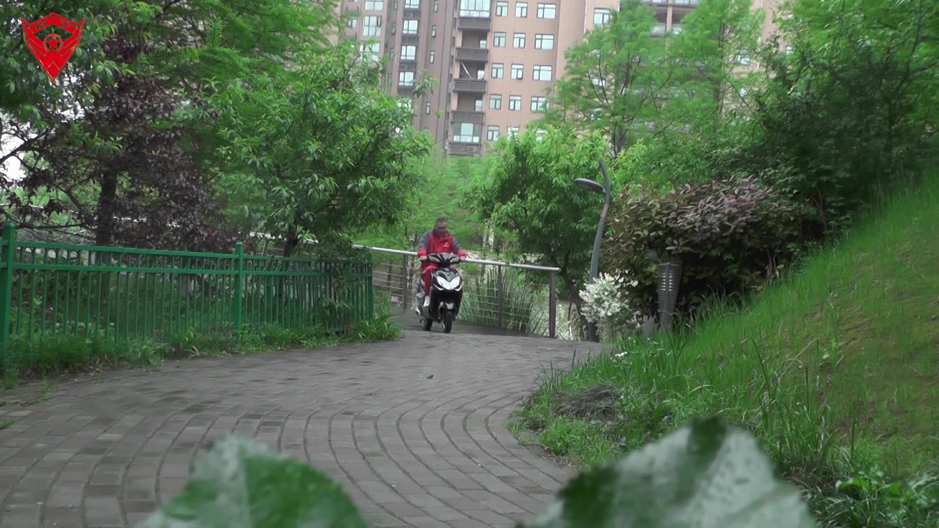 Hot Selling Electric Scooter In Pakistan 1000w 72v 2 Wheel Fast