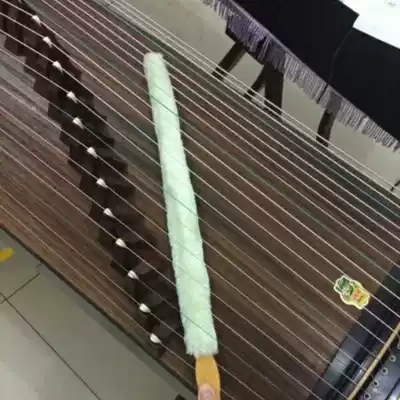 Kite brush cleaning supplies guzheng special piano brush cleaning brush extended fluff ancient kite brush set