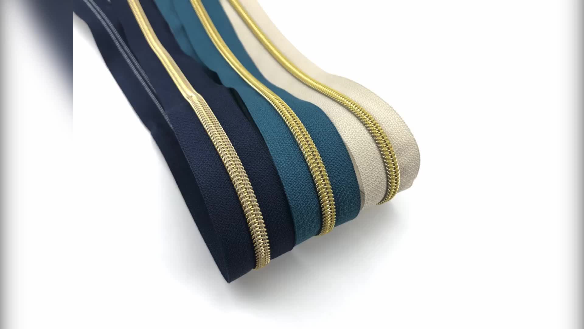 Wholesale 3 5 Nylon Designer Zippers With Gold Teeth Long Chain Nylon