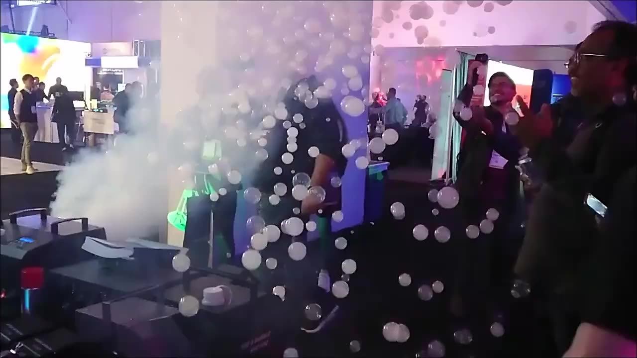 2022 Hot Sale Competitive Price Fog Bubble Machine Special Effect