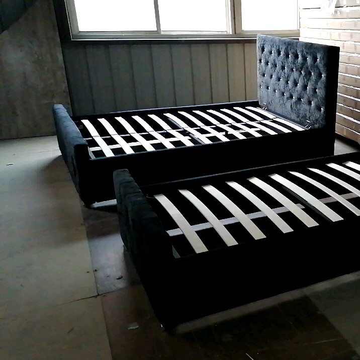 Black Castello Velvet Upholstered King Sleigh Bed Buy Black Sleigh