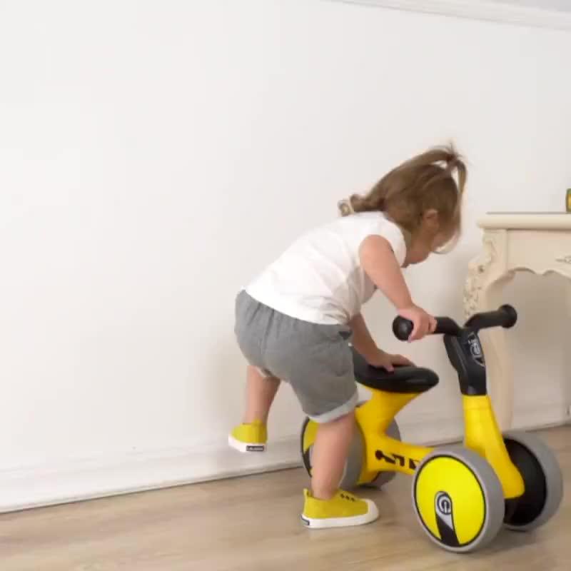 4 wheel balance bike