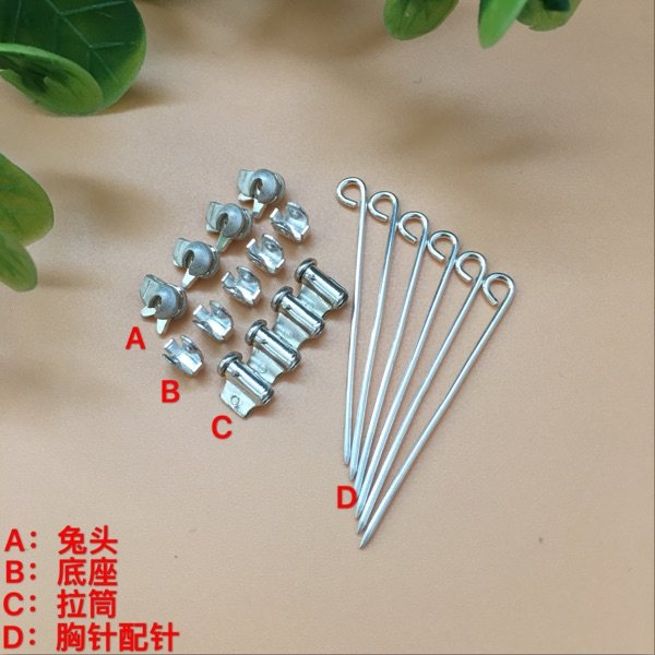 Factory direct S925 silver brooch accessories rabbit head pull tube