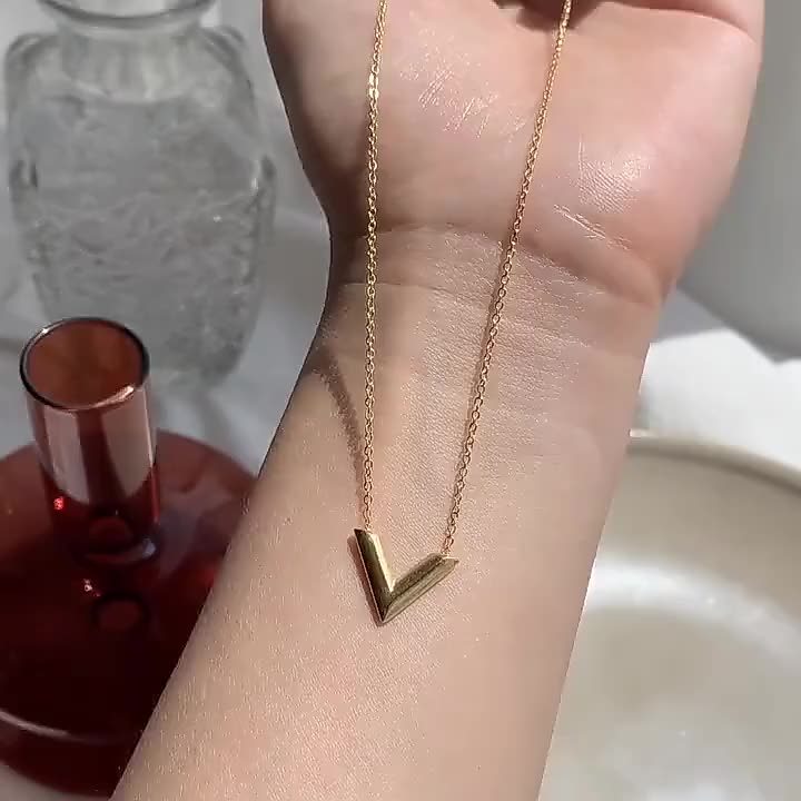 Louis Vuitton, Jewelry, Louis Vuitton Gold Essential V Necklace