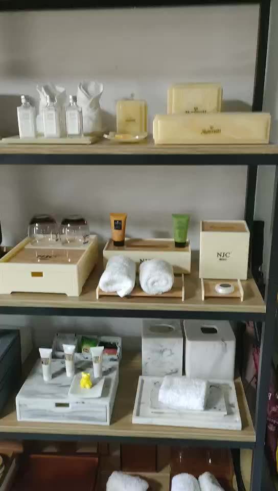 Chinese Luxury Hotel Supplies Acrylic Amenity Series For Hotel