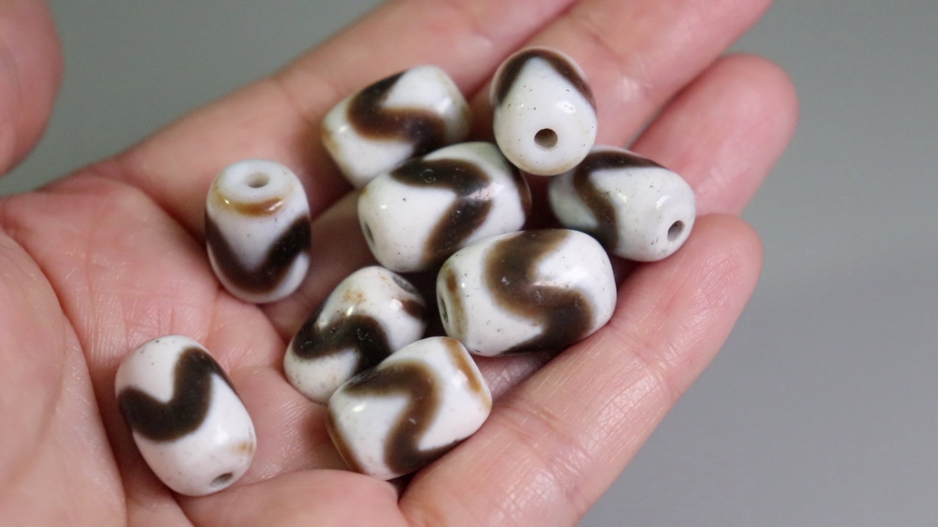 虎牙天珠戴左手，能量感真的不一样✨ - 种草笔记- 淘江湖