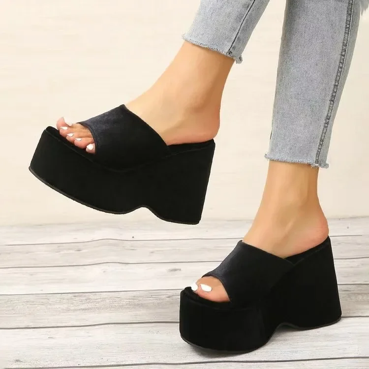 European and American Foreign Trade Thick Bottom Wedge Slippers Women's Cross-border High-heeled Solid Color Cloth Beach Slippers slippers
